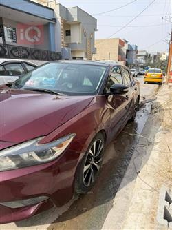 نيسان ماكسيما